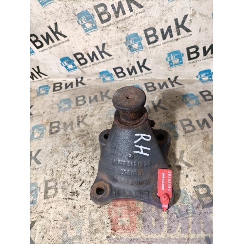 Кронштейн цилиндра подъема кабины Mercedes Actros MP3 617874 (054)
