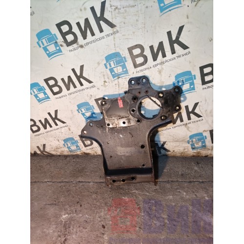 Кронштейн усилителя бампера Mercedes Actros MP3 617874 LH (049)