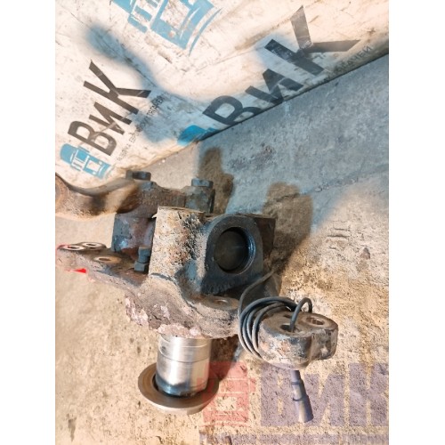 Цапфа (кулак поворотный) Mercedes Actros MP3 617874 (блок подшип.) RH (060)-2