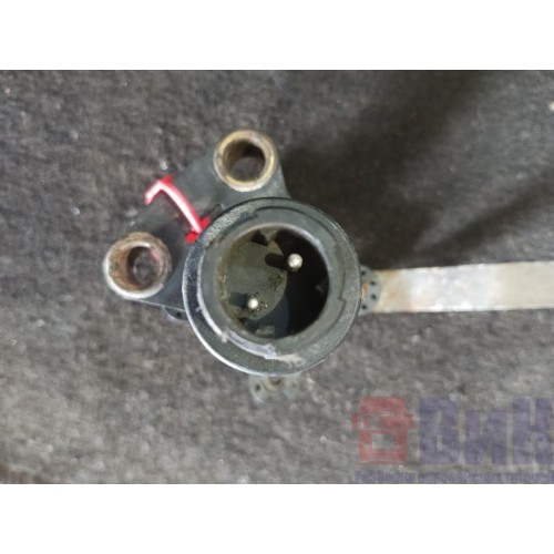 Кран уровня пола Iveco Stralis 258750 с тягой (200)-2