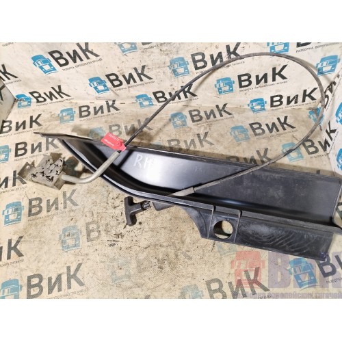 Трос инструментального ящика DAF 105 785813 в сборе с замком и пластиком RH (415)