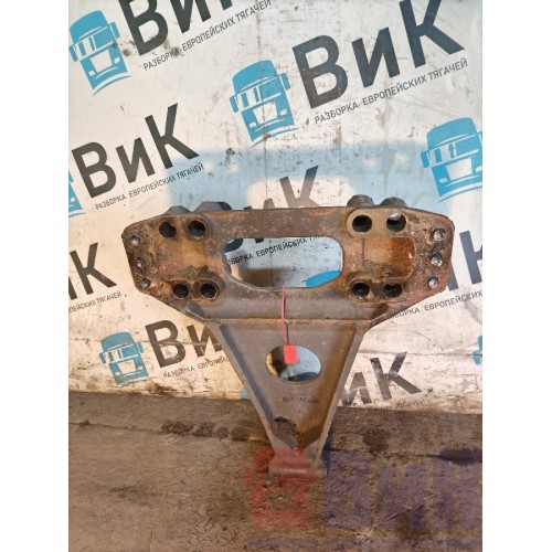 Кронштейн реактивной тяги (бугель) DAF 105 009863 (666)-3