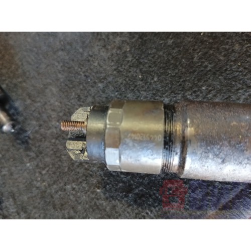 Форсунка топливная электрическая MAZ Renault DCI 420 (996)-3