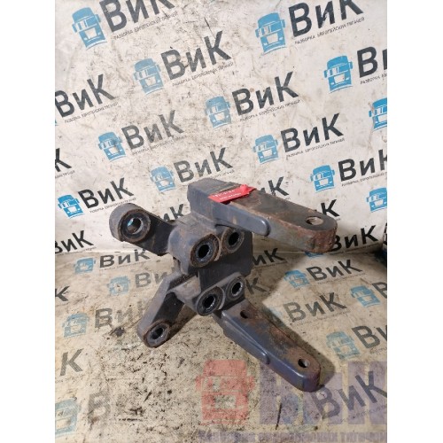 Кронштейн буксировочного крюка DAF 105 011299 (654)