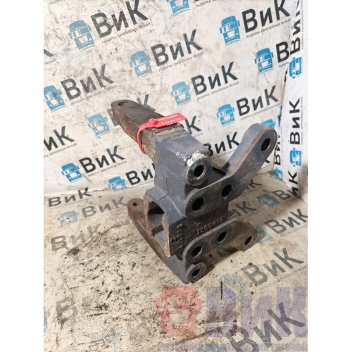 Кронштейн буксировочного крюка DAF 105 011299 (654)-1