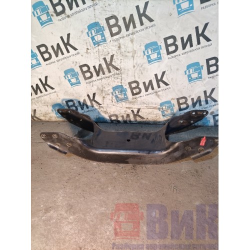 Траверса MAN TGX 052290 передняя нижняя (пневмо) (928)