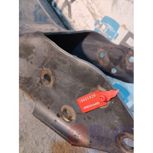 Траверса MAN TGX 052290 передняя нижняя (пневмо) (928)-1