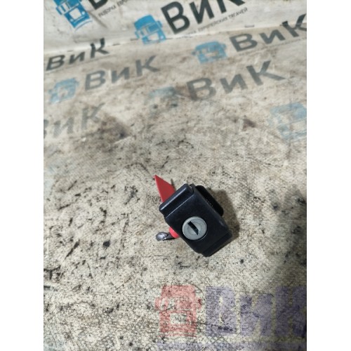 Замочек бардачка DAF 105 015999 (877)