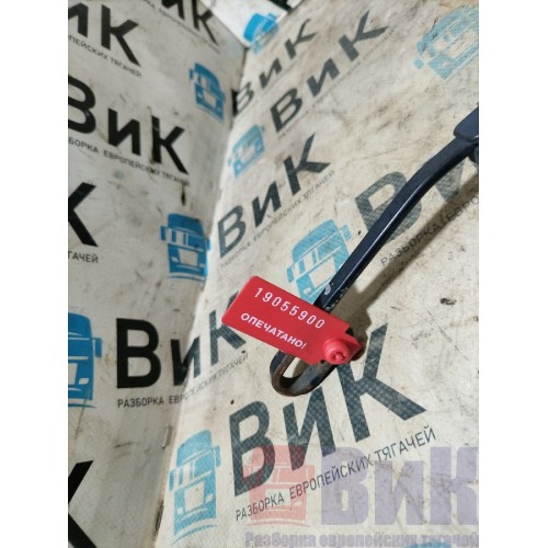 Поводок дворников DAF 105 015999 (900)-1