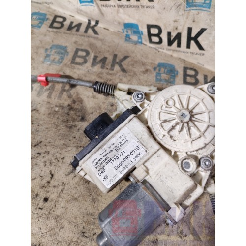 Стеклоподъемник DAF 105 004769 в сборе LH с деф. (998)-2