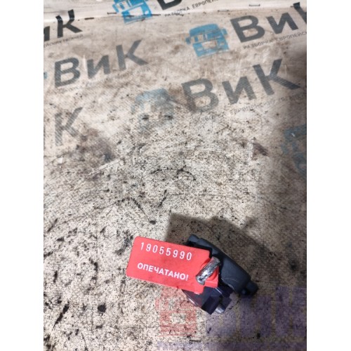 Замочек бардачка DAF 105 004769 (990)-1