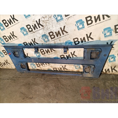 Решетка радиатора Volvo FH 12 363433 с деф-ми (988)-4