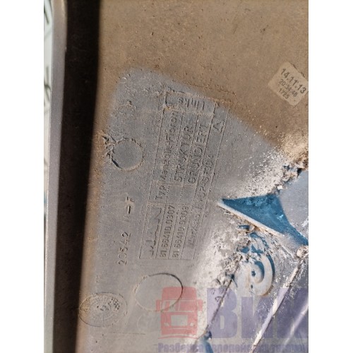 Крыло переднее LH MAN TGX 052303 в сборе деф. (959)-4