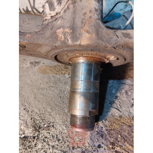 Цапфа (кулак поворотный) DAF 105 004769 RH (748)-2