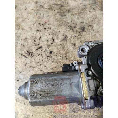 Моторчик стеклоподъемника Volvo FH 12 363433 RH (976)-2