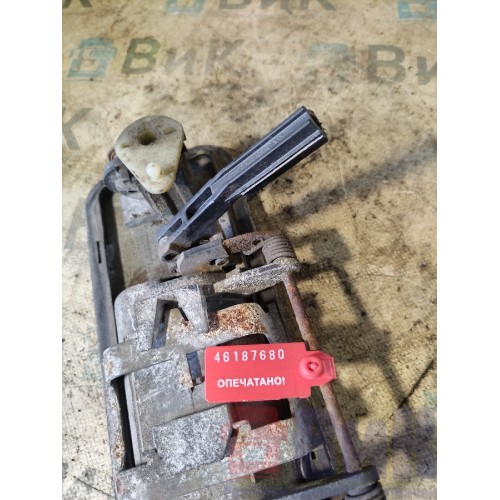 Ручка открывания двери Volvo FH 12 363433 наружняя RH (деф.) (680)-3