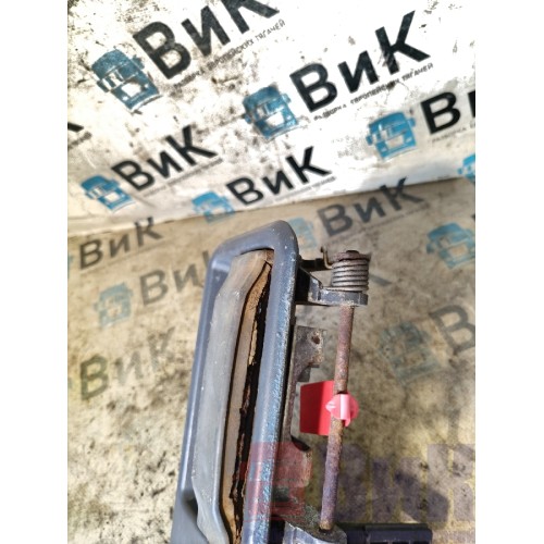 Ручка открывания двери Volvo FH 12 363433 наружняя RH (деф.) (680)-2