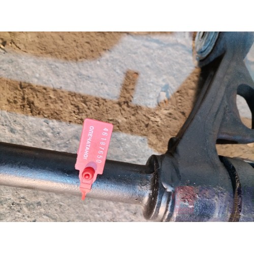 Торсион кабины Volvo FH 12 363433 с деф. (650)-1