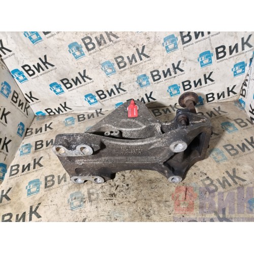 Кронштейн кабины Volvo FH 12 363433 передний в сборе (652)-3