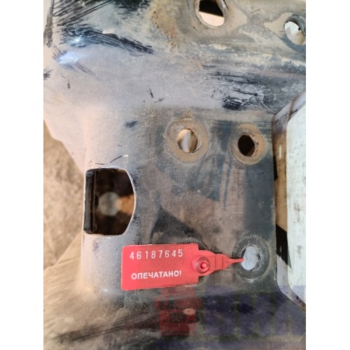 Кронштейн крыла переднего MAN TGX 052303 под кабину (645)-3