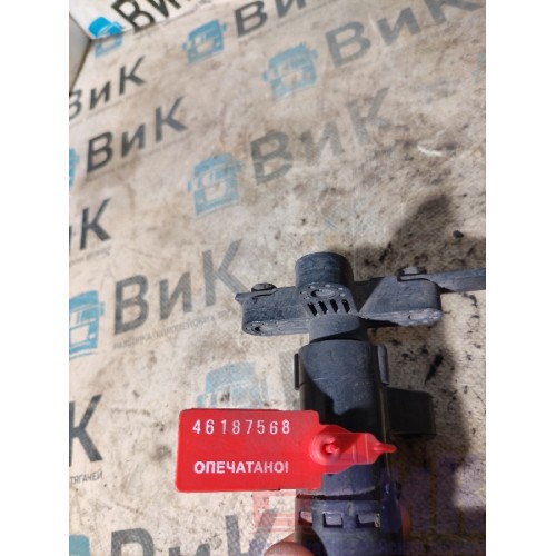 Кран уровня пола MAN TGX 052303 в сборе с тягой (568)-2