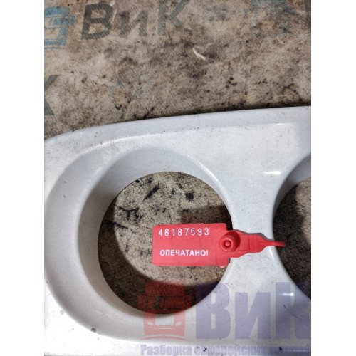 Рамка ПТФ (накладка ПТФ) DAF CF 85 994388 LH не ориг. (593)-2