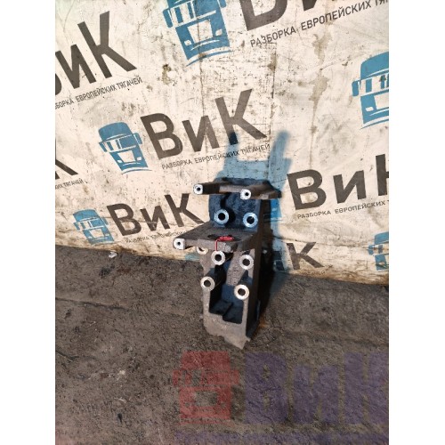 Кронштейн бампера DAF CF 85 994388 алюм. LH (594)