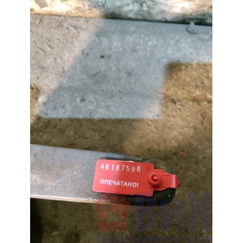 Кронштейн буксировочного крюка DAF CF 85 994388 RH (596)-2