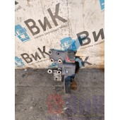 Кронштейн буксировочного крюка DAF CF 85 994388 LH (597)