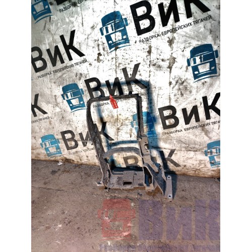 Кронштейн фары DAF 85 CF 994388 LH (542)