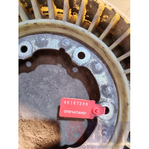 Вентилятор (крыльчатка) Volvo FH 13 D13C 678912 (8 лопастей) ориг. (399)-1