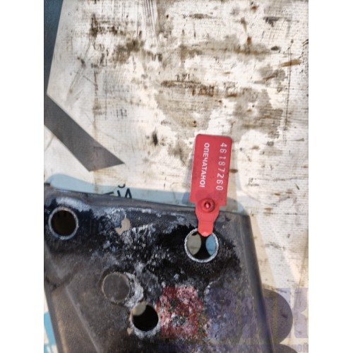 Кронштейн корпуса воздушного фильтра Volvo FH 13 678912 (260)-2