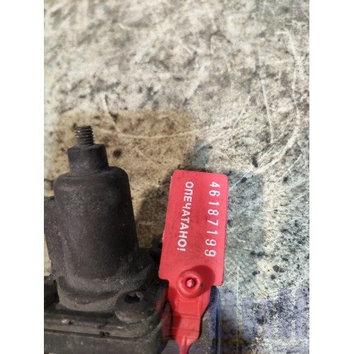 Клапан воздушный Volvo FH 13 678912 пневматический (199)-3