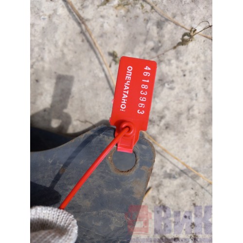 Кронштейн лонжерона кабины Renault DXI (963)-4