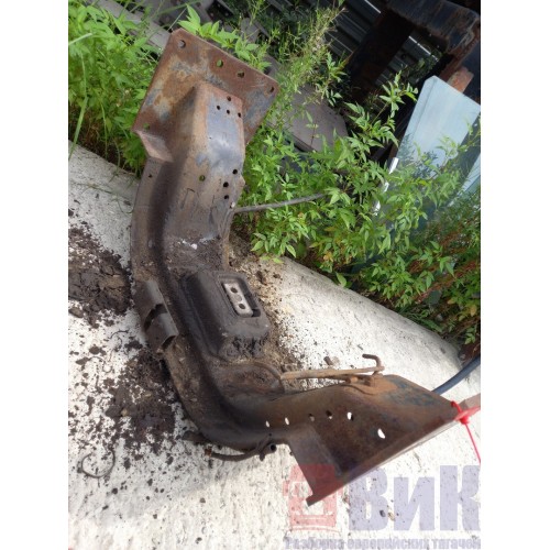 Траверса Renault Mack передняя (кронштейн двигателя) (974)-3