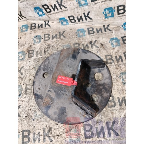 Кронштейн задней пневмоподушки MAN TGX 635933 верхний (127)