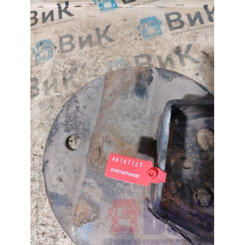 Кронштейн задней пневмоподушки MAN TGX 635933 верхний (127)-1