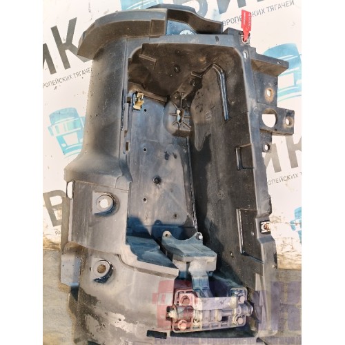 Корпус фары Volvo FH 363433 деф. RH (032)-5