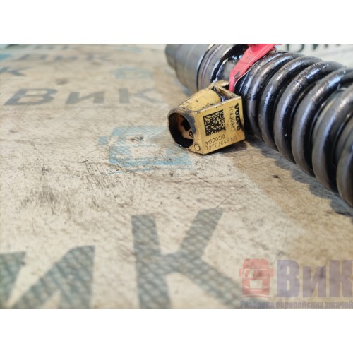 Форсунка топливная электрическая Volvo FH 363433 D12D (986)-3