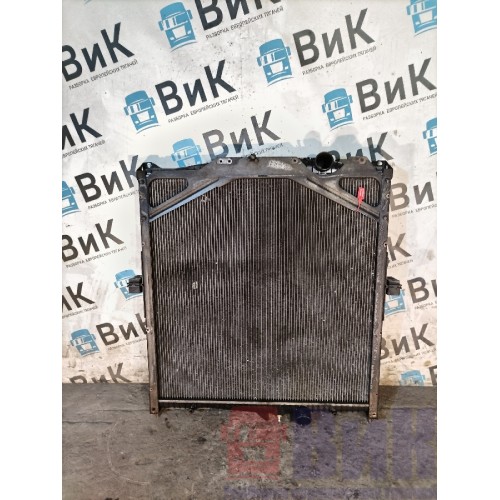 Радиатор основной Volvo FH 363433 с деф. (910)