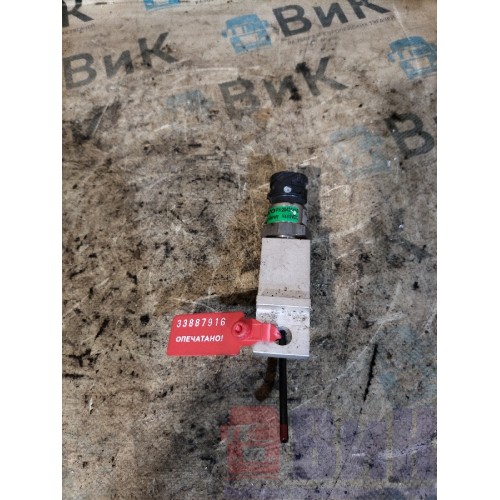 Датчик давления воздуха Volvo FH 363433 в сборе с кронш-ом (916)