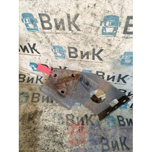 Кронштейн бампера DAF 105 015999 LH (897)-2