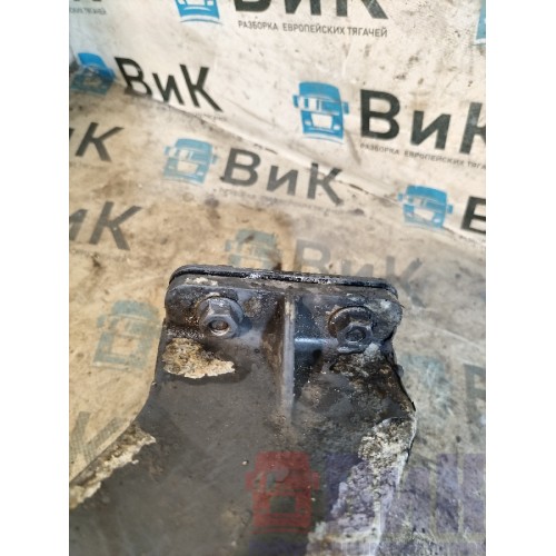 Кронштейн полукрыла DAF 105 015999 алюм. (875)-4