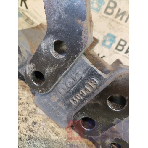 Кронштейн буксировочного крюка DAF 105 015999 (866)-2