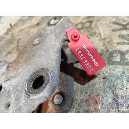 Замок кабины DAF 105 015999 (831)-4