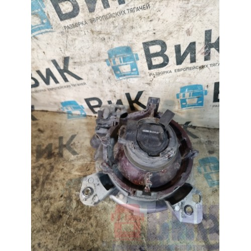 Фара противотуманная Scania R440 322315 дальний свет RH деф. (398)-5