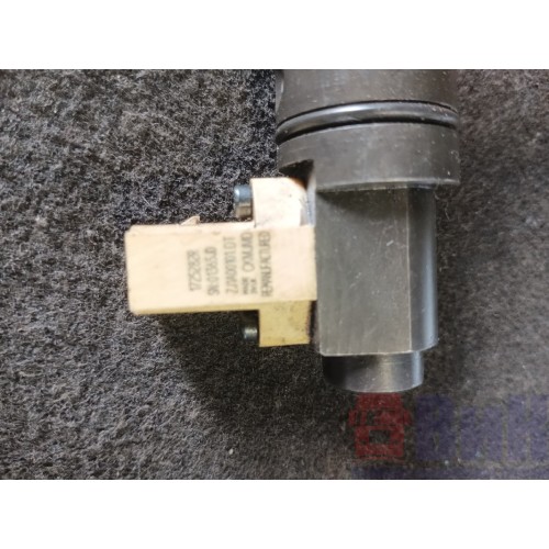 Форсунка топливная электрическая DAF 105 (812)-1