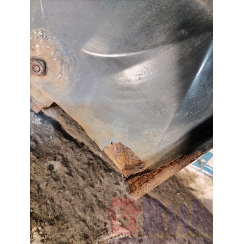 Кронштейн воздушного фильтра Scania R440 322315 (697)-2