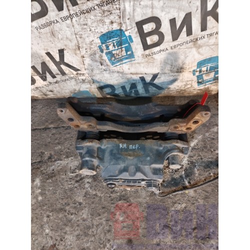 Суппорт Scania R440 322315 передний RH (698)-2