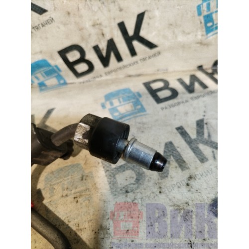 Трубка топливная (морковка) DAF 106 049232 4 (625)-4